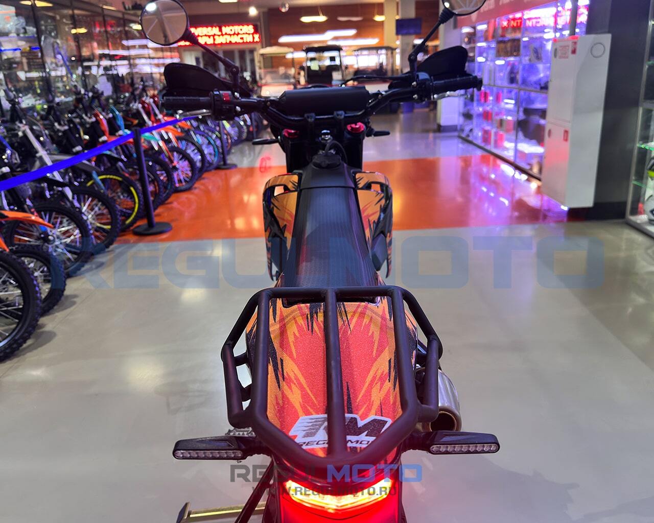 Regulmoto ATHLETE PR300 NEW 21/18