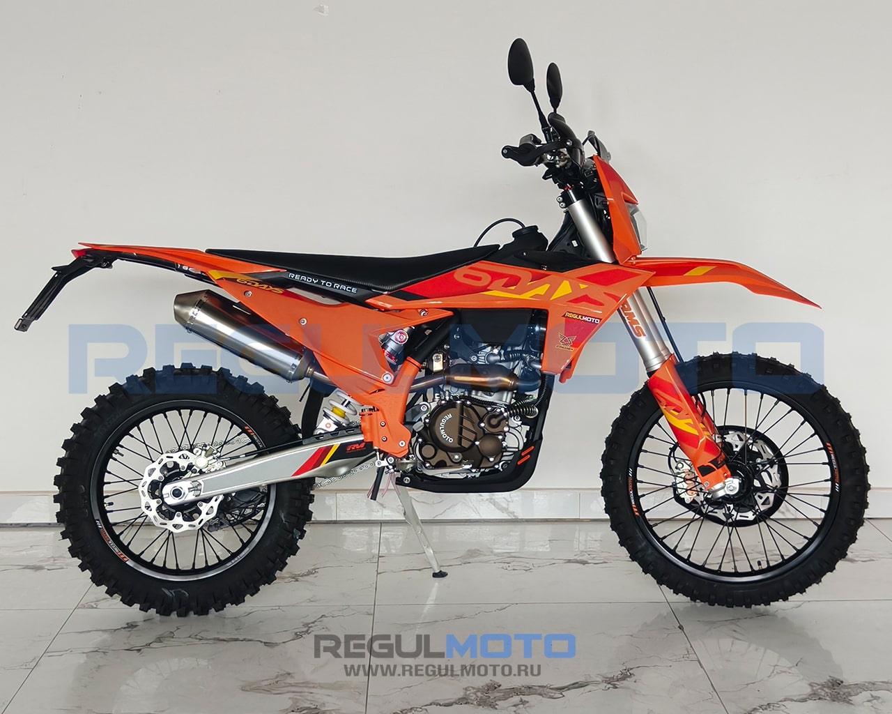 Regulmoto SIX DAYS